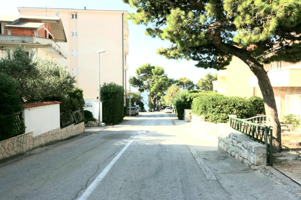 Apartment Rose, Close To The Beach Makarska Eksteriør bilde