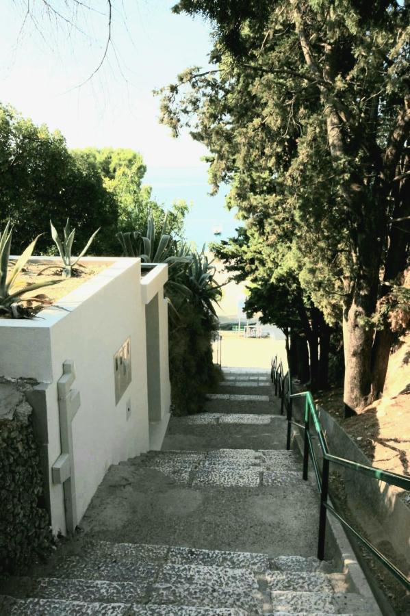 Apartment Rose, Close To The Beach Makarska Eksteriør bilde