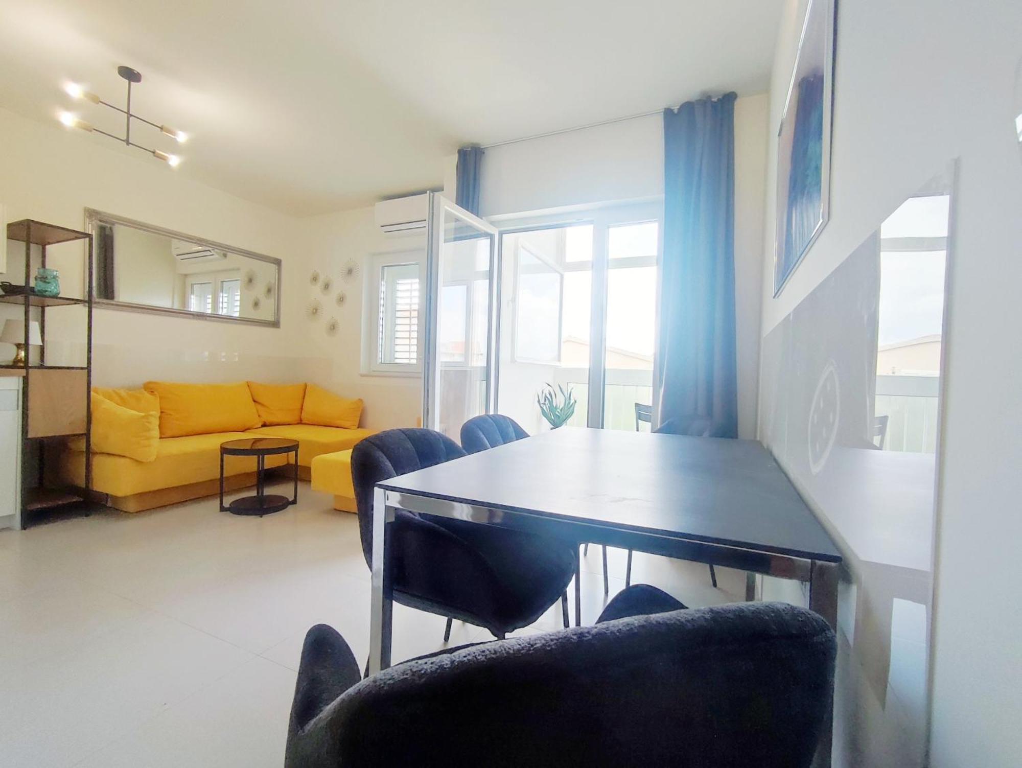 Apartment Rose, Close To The Beach Makarska Eksteriør bilde